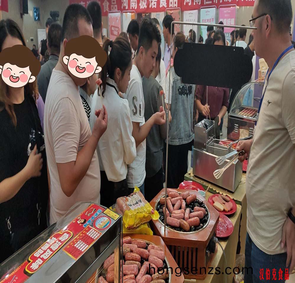 漢伯尅石鍋烤(kao)腸菏澤活動現場